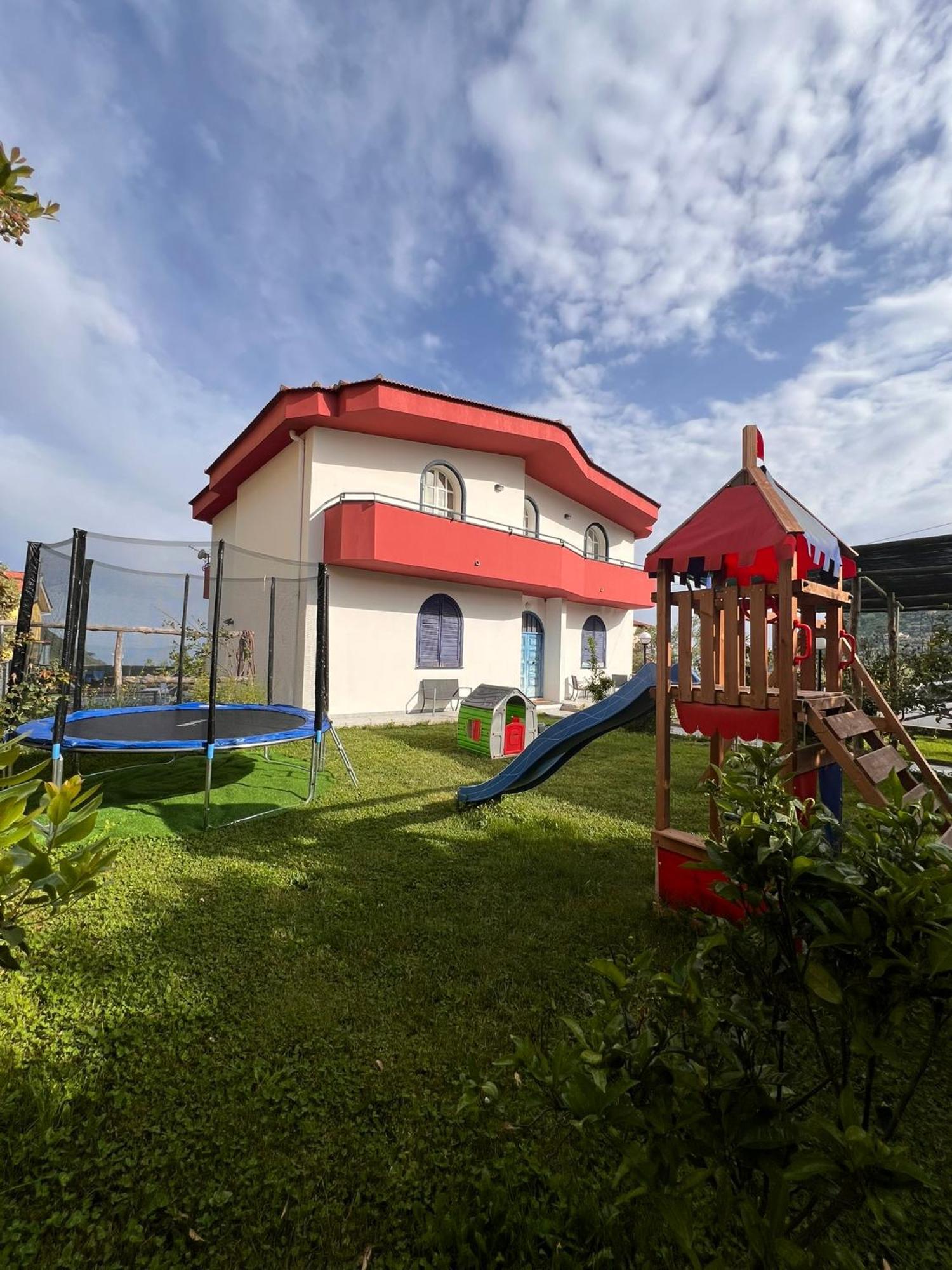 Villa Somma Apartments Pimonte Εξωτερικό φωτογραφία